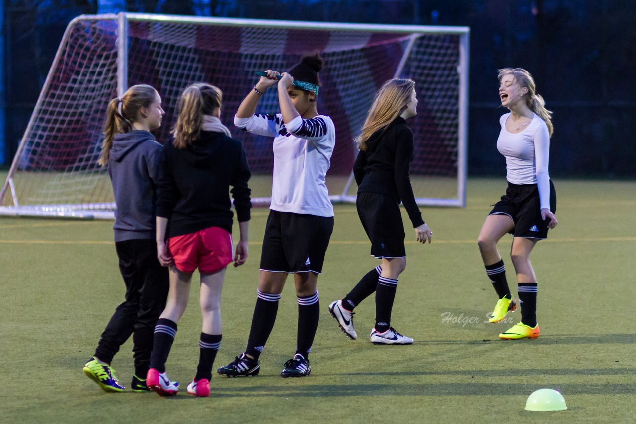 Bild 56 - C-Juniorinnen KT Training